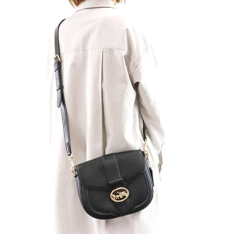 商品[国内直发] Coach|蔻驰 Georgie 21 马车扣可拆卸肩带 皮革 酒神包腋下包马鞍包单肩斜挎包 小号 女款 黑色,价格¥1592,第8张图片详细描述