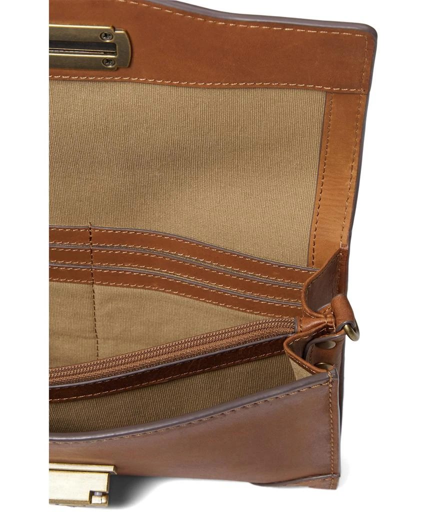 商品Frye|Piper Wallet Crossbody,价格¥1265,第3张图片详细描述