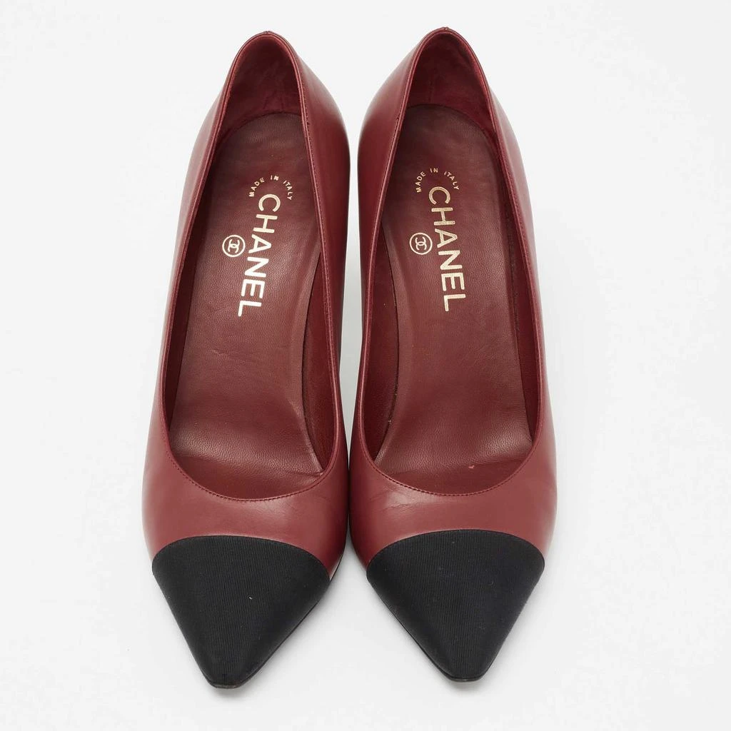 商品[二手商品] Chanel|Chanel Burgundy/Black Leather And Canvas Cap Toe Pointed Toe Pumps Size 40,价格¥2135,第3张图片详细描述