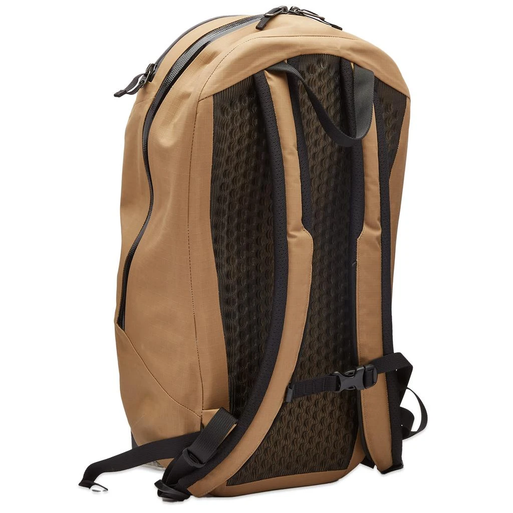 商品Arc'teryx|Arc'teryx Granville 16 Backpack,价格¥1786,第2张图片详细描述