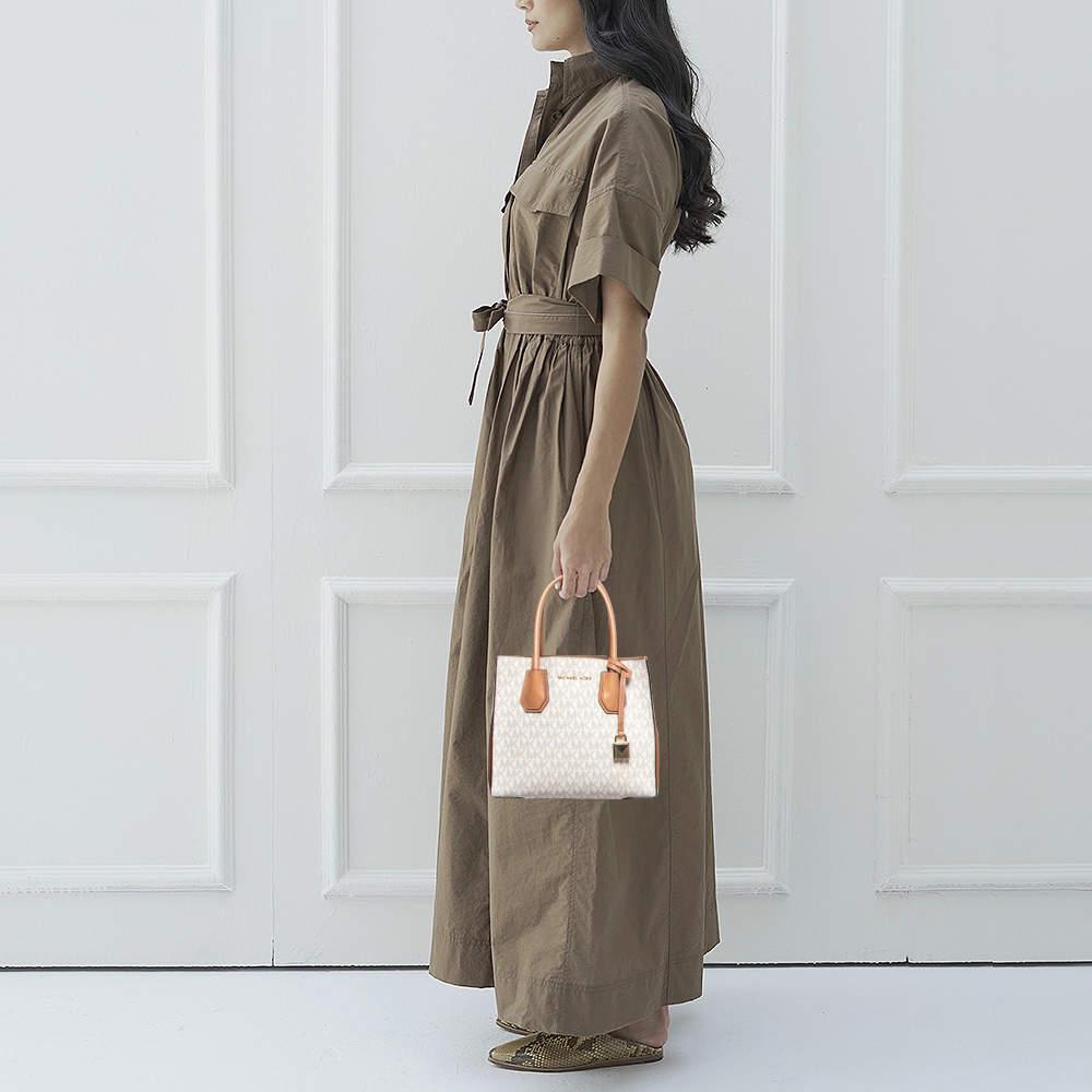 商品[二手商品] Michael Kors|Michael Kors Light Brown/White Signature Coated Canvas and Leather Mini Mercer Tote,价格¥1345,第4张图片详细描述