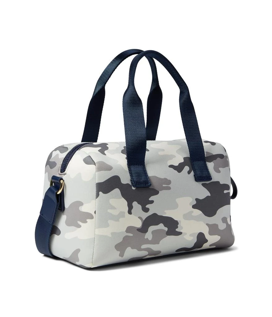 商品Tommy Hilfiger|Sasha II Small Convertible Satchel Camo Neoprene,价格¥296,第2张图片详细描述