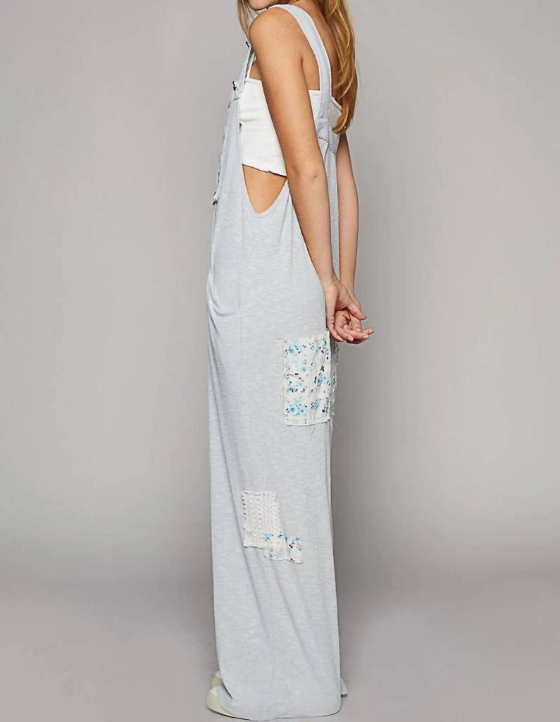 商品POL|Floral Pocket Patched Jumpsuit In Powder Blue,价格¥309,第3张图片详细描述