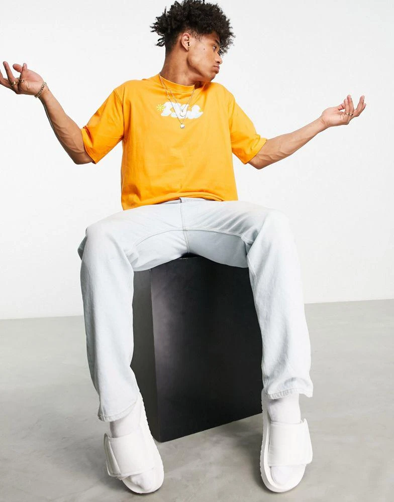 商品Fila|Fila oversized t-shirt with back print in orange - exclusive to ASOS,价格¥143,第2张图片详细描述