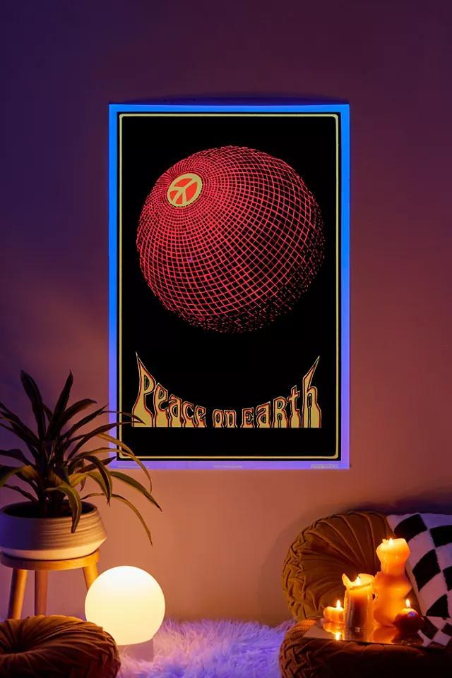 商品Urban Outfitters|Peace On Earth Blacklight Poster,价格¥125,第3张图片详细描述