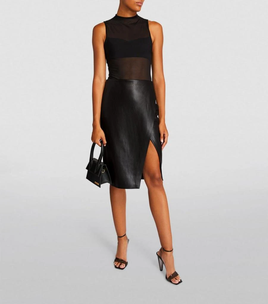 商品Alice + Olivia|Vegan Leather Siobhan Midi Skirt,价格¥2713,第2张图片详细描述