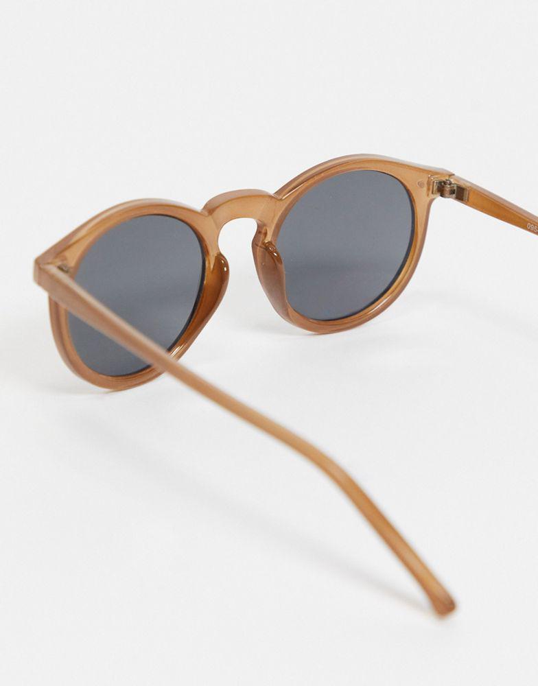 ASOS DESIGN retro round sunglasses with brown frame商品第2张图片规格展示