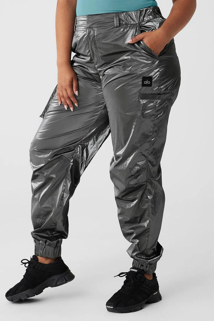 Metallic High-Waist Break Line Jogger - Silver Metallic 商品