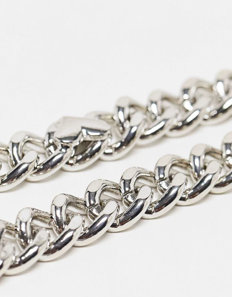 商品Reclaimed Vintage|Reclaimed Vintage unisex ultimate chunky heart chain necklace in silver,价格¥126,第3张图片详细描述