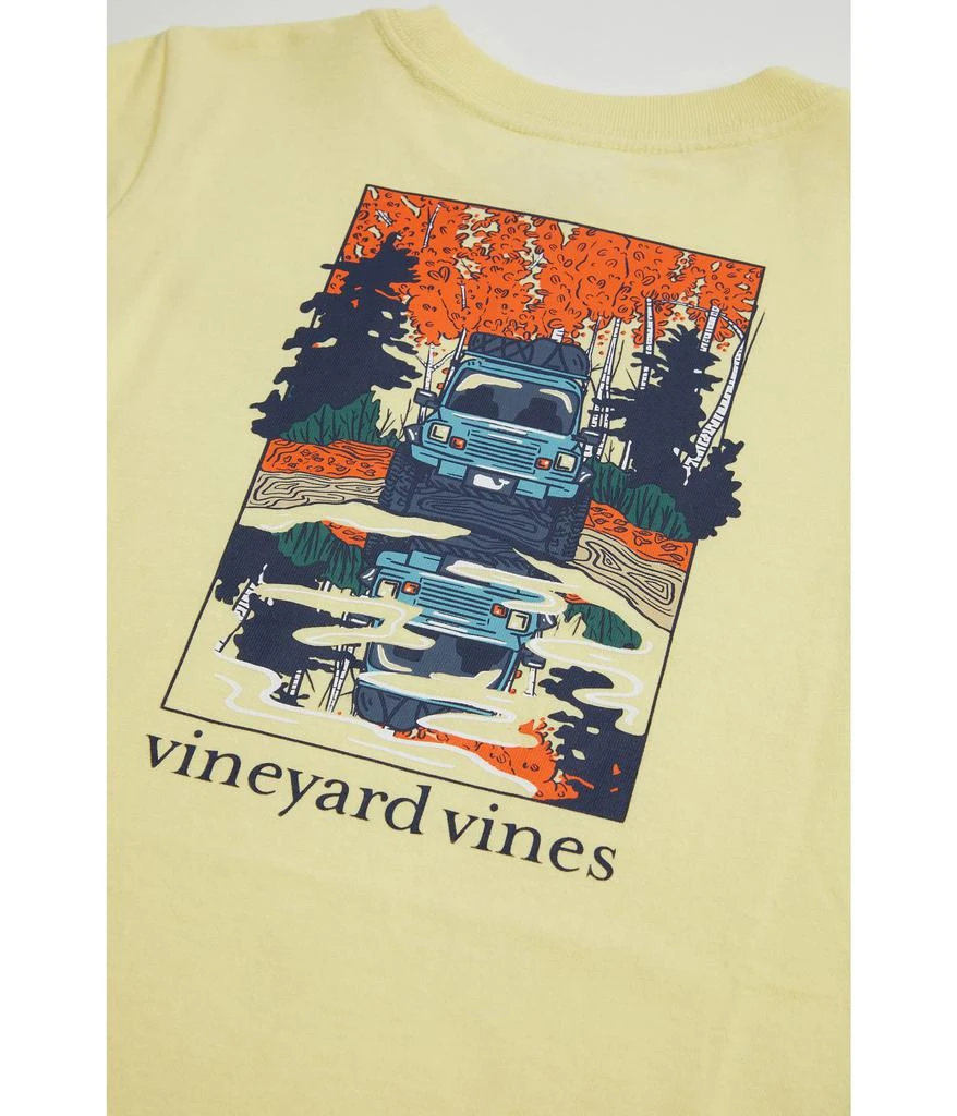 商品Vineyard Vines|Short Sleeve Fall Excursion Pocket T-Shirt (Toddler/Little Kids/Big Kids),价格¥220,第2张图片详细描述