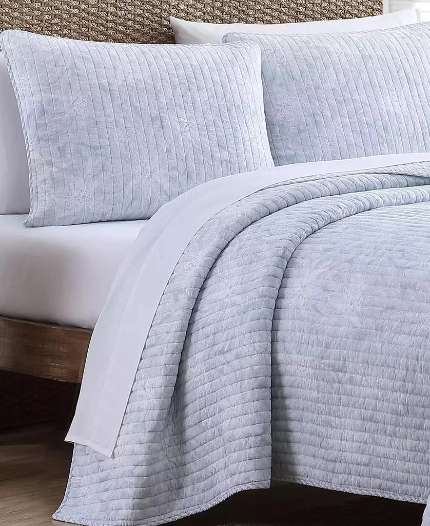 商品Tommy Bahama|Tommy Bahama Makena Blue Reversible 2-Piece Twin Quilt Set,价格¥1157,第2张图片详细描述