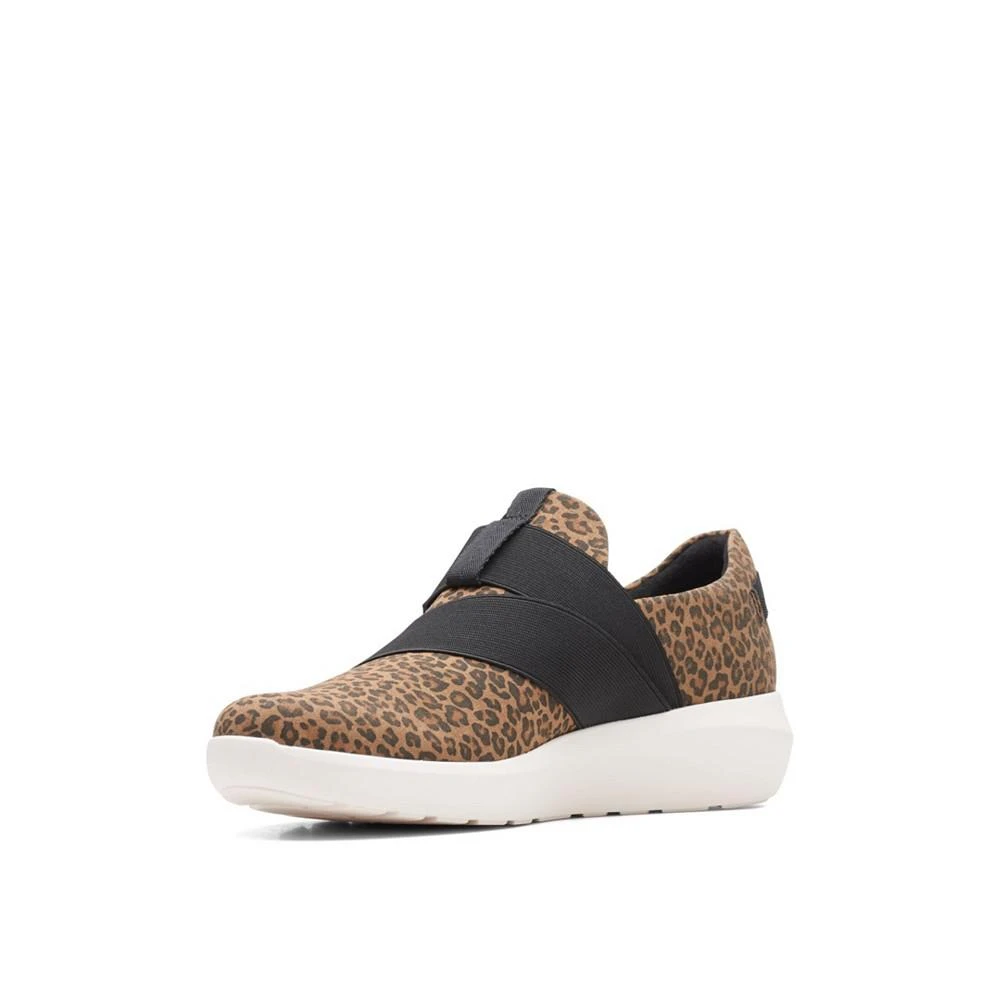 商品Clarks|Women's Collection Kayleigh Charm Slip Ons,价格¥408,第2张图片详细描述