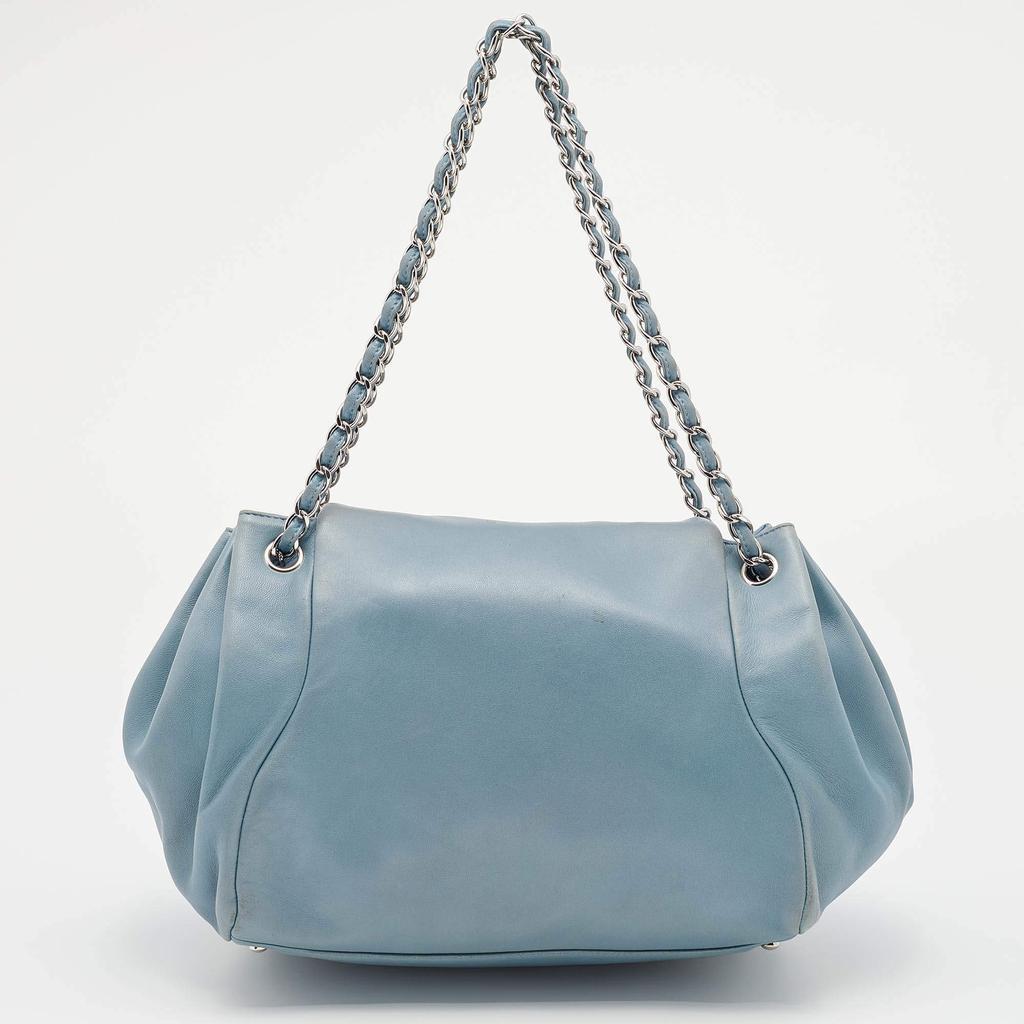 商品[二手商品] Chanel|Chanel Light Blue Leather Sensual CC Accordion Flap Bag,价格¥8370,第6张图片详细描述