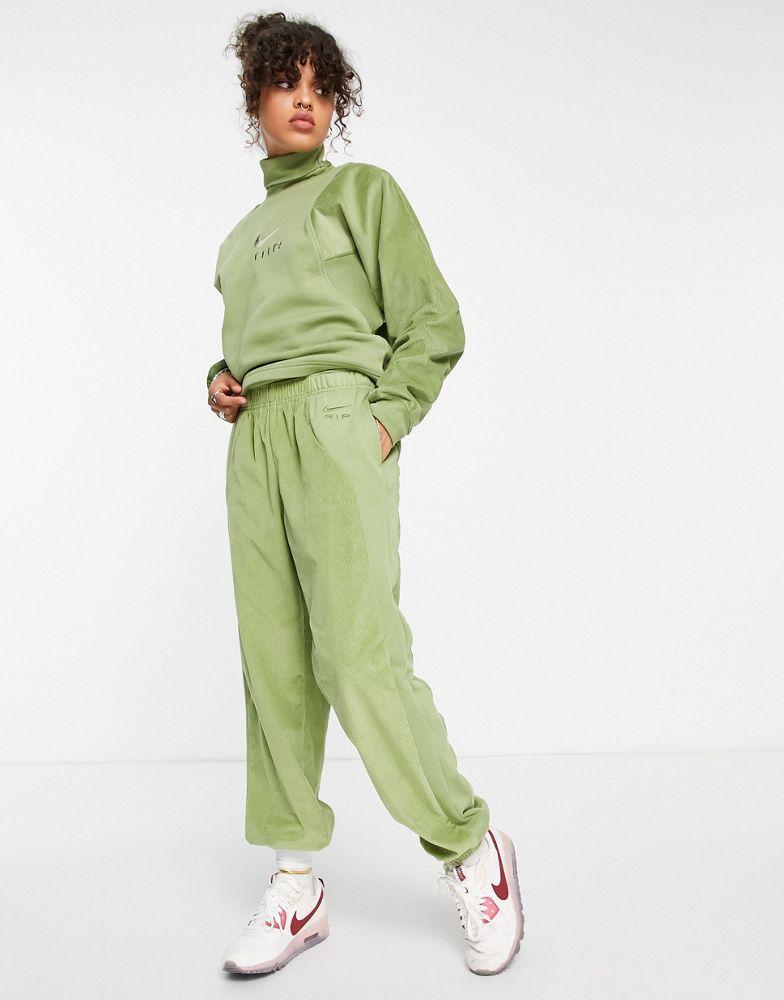 商品NIKE|Nike Air cord joggers in alligator green,价格¥606,第6张图片详细描述