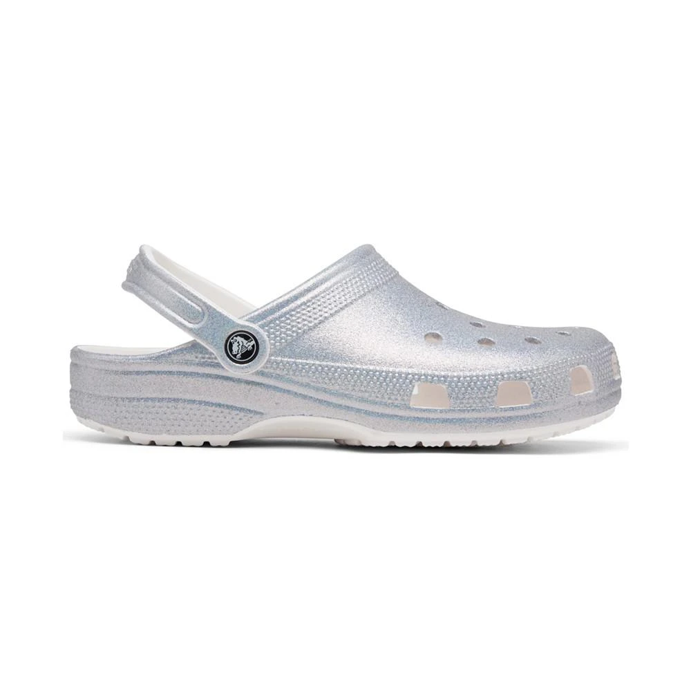 商品Crocs|Women's Classic Glitter Clogs from Finish Line,价格¥338,第2张图片详细描述