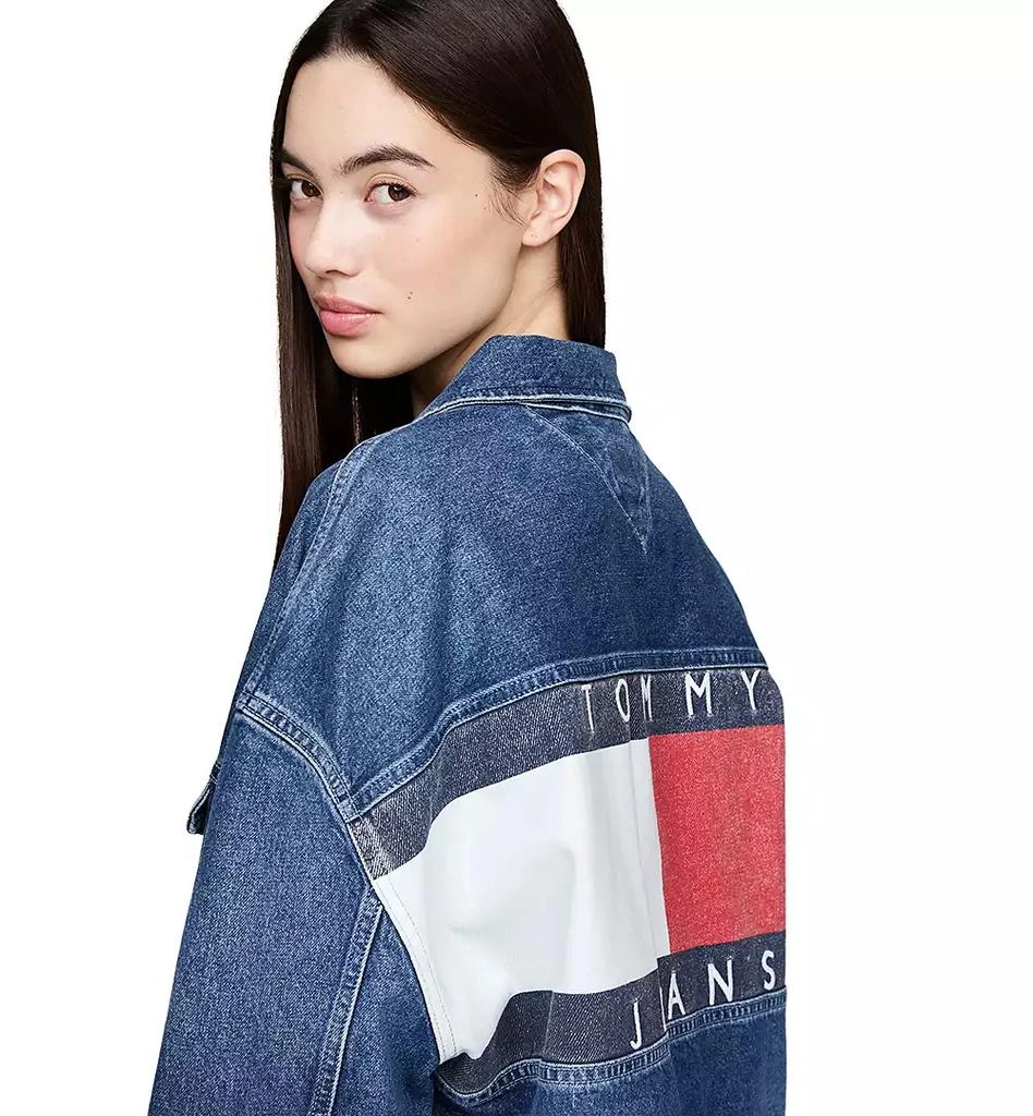 商品Tommy Jeans|Women's Daisy Oversized Flag Denim Jacket,价格¥638,第3张图片详细描述