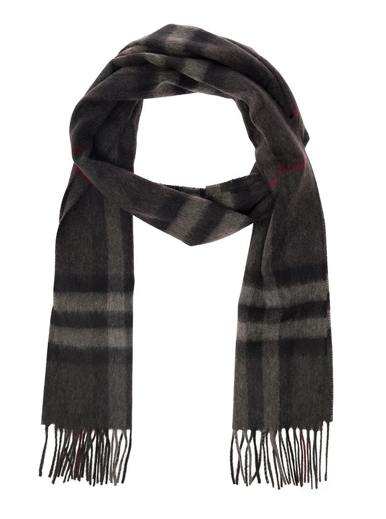 商品Burberry|Burberry Grey Scarf With Vintage Check Motif And Fringed Hem In Cashmere Man,价格¥3106,第2张图片详细描述