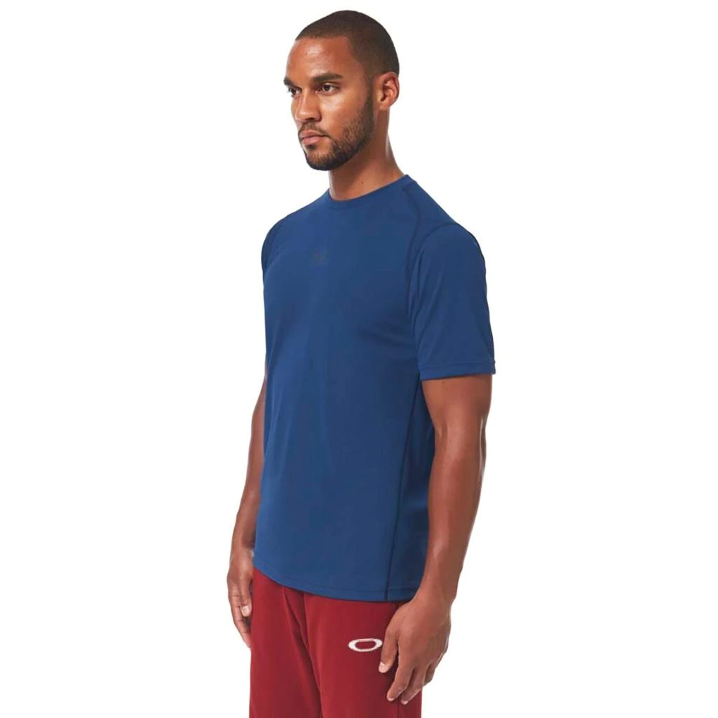 商品Oakley|Oakley Men's Foundational Training Short Sleeve Tee,价格¥91,第2张图片详细描述