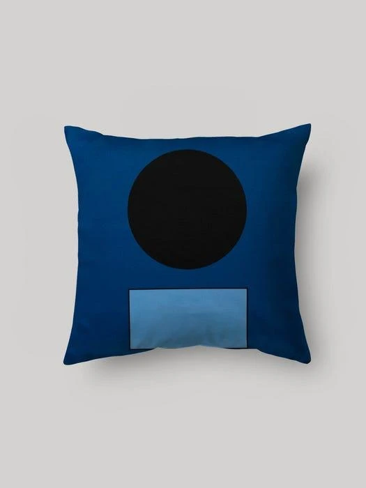 商品DROPDROPDROP|Play A Blue Gambit_Cushion Cover,价格¥491,第1张图片