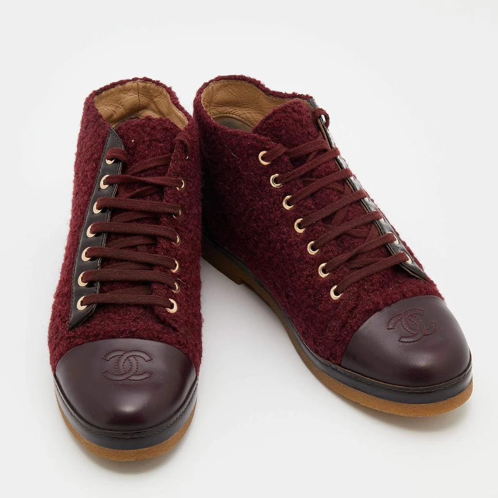 商品[二手商品] Chanel|Chanel Burgundy Tweed And Leather CC Cap Toe Ankle Boots Size 37.5,价格¥4949,第4张图片详细描述