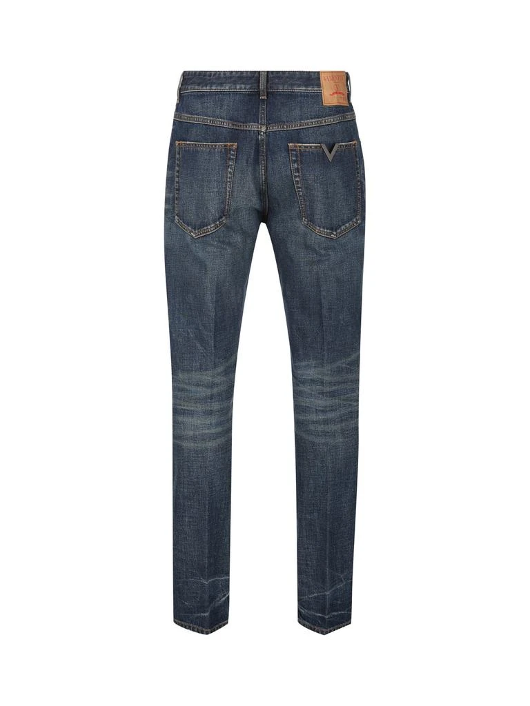 商品Valentino|Valentino Logo Patch Mid-Rise Jeans,价格¥5899,第2张图片详细描述