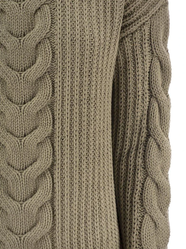 商品Max Mara|Crewneck Knit Sweaters,价格¥2697,第3张图片详细描述