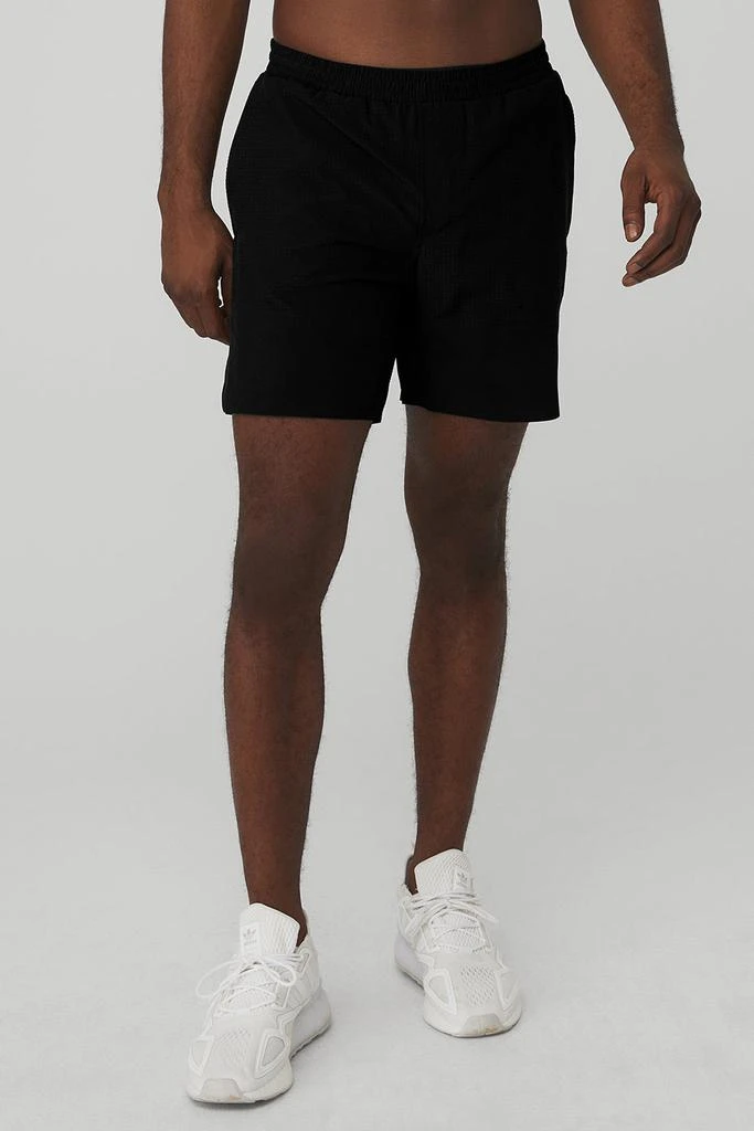 商品Alo|7" Traction Short - Black,价格¥735,第1张图片