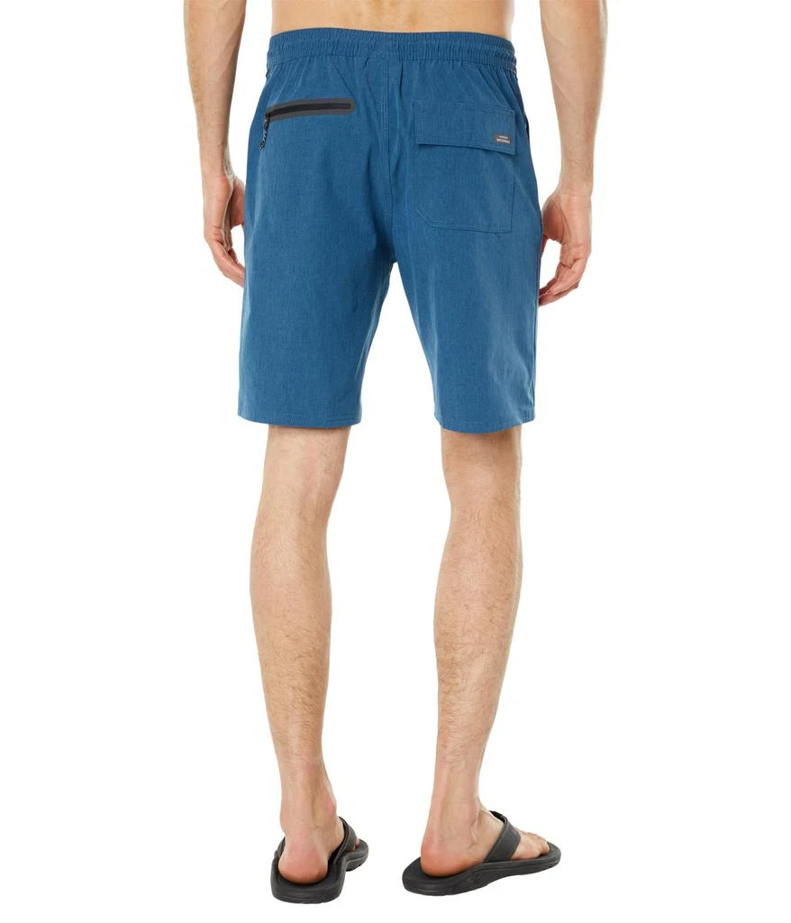 商品Quiksilver|Suva Amphibian Shorts 20",价格¥315,第2张图片详细描述