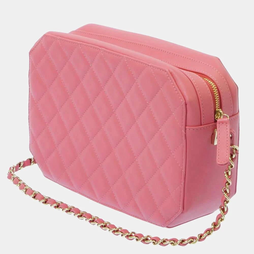 商品[二手商品] Chanel|Chanel Pink Lambskin Leather Octagon CC Logo Chain Shoulder Bag ,价格¥28767,第2张图片详细描述