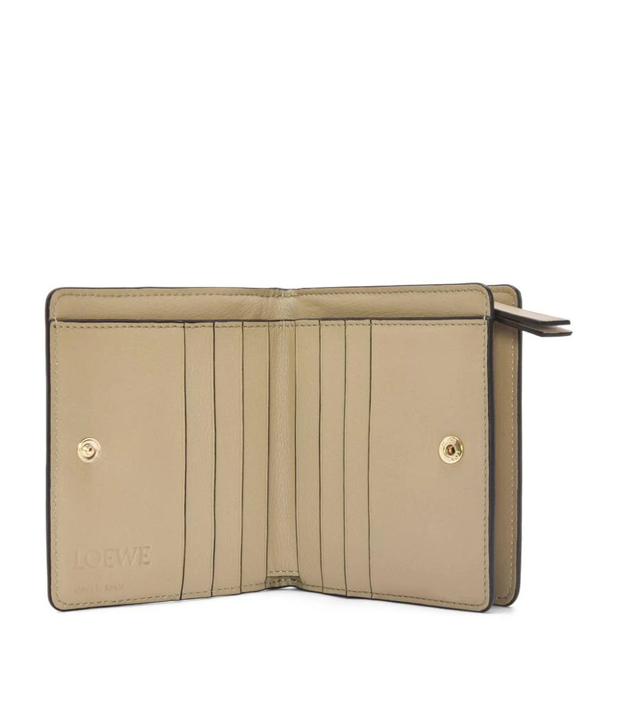 商品Loewe|Leather Puzzle Compact Zip Wallet,价格¥5365,第3张图片详细描述