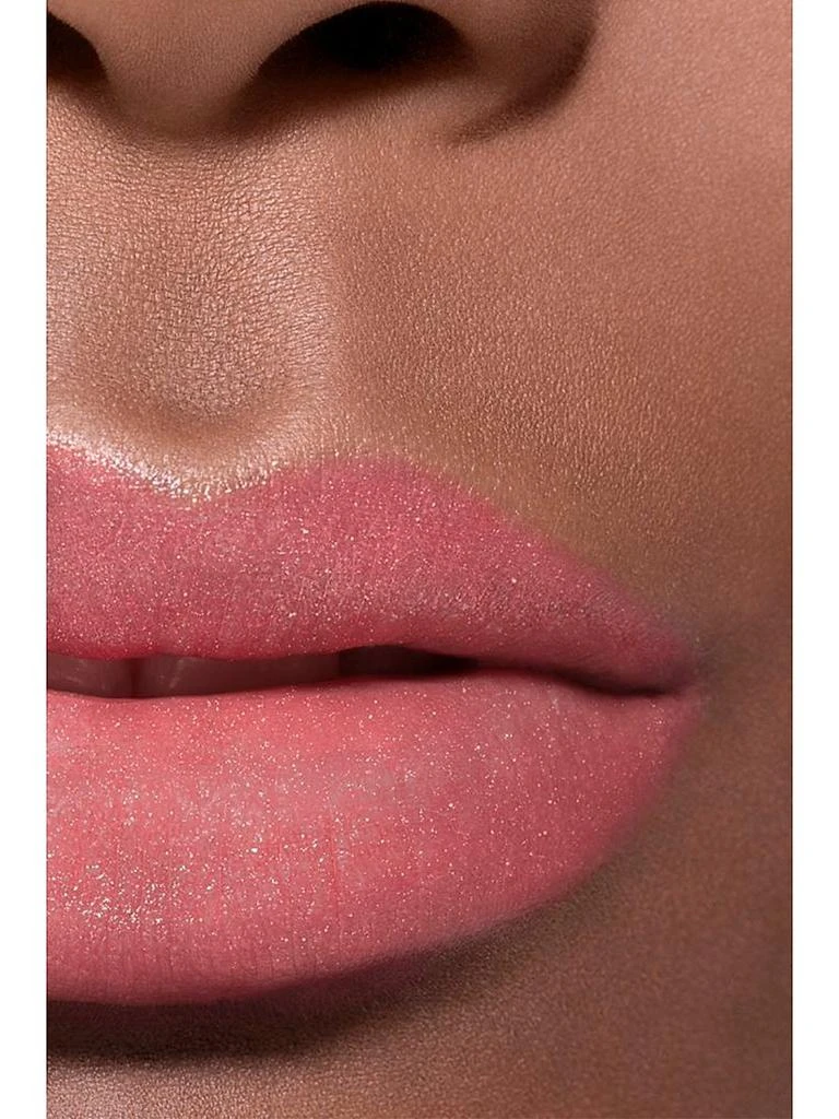 商品Chanel|Hydrating Beautifying Tinted Lip Balm,价格¥359,第5张图片详细描述