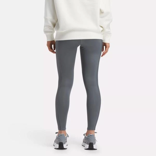 商品Reebok|Yoga High Rise Performance Rib Leggings,价格¥153,第3张图片详细描述