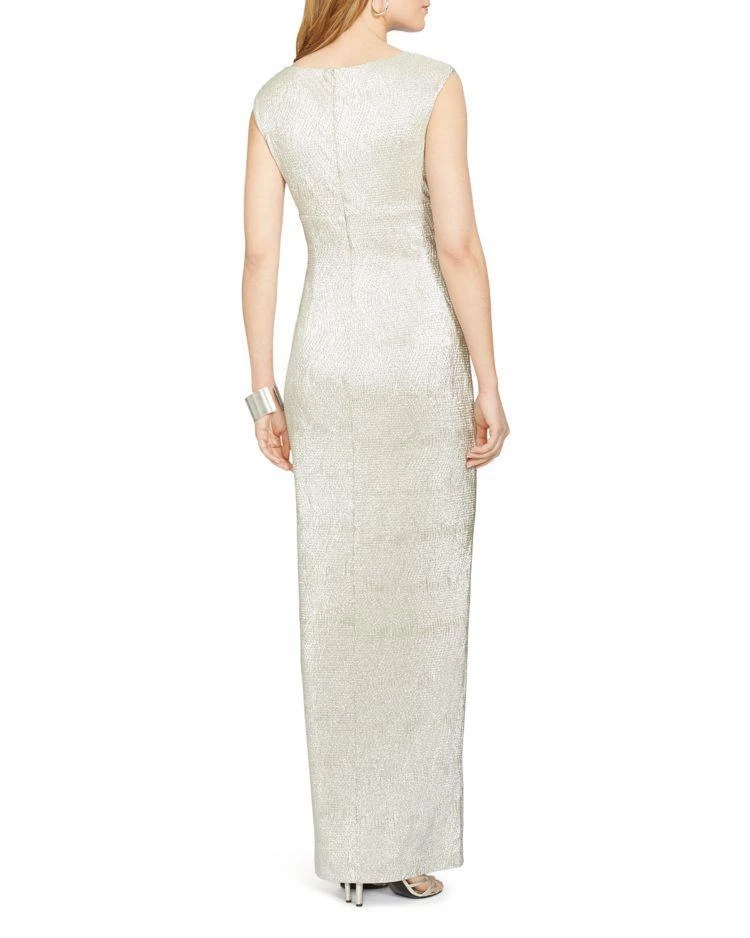 Lauren Ralph Lauren Brooch-Accent Metallic Gown 商品