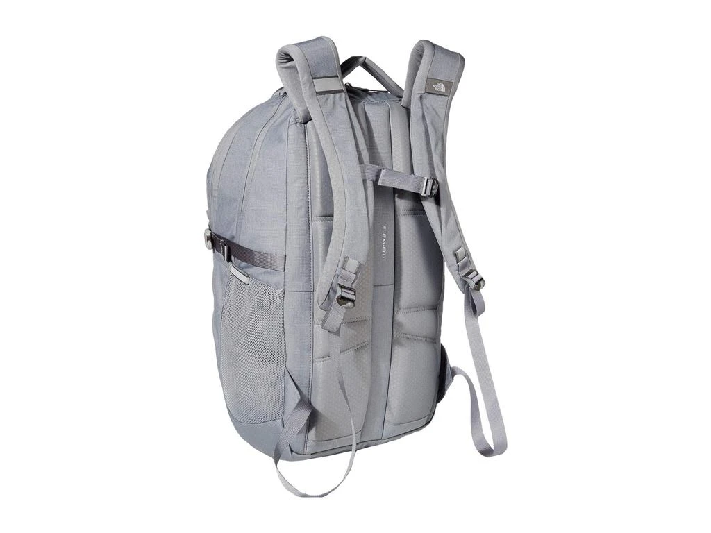 商品The North Face|Pivoter Backpack,价格¥438,第2张图片详细描述