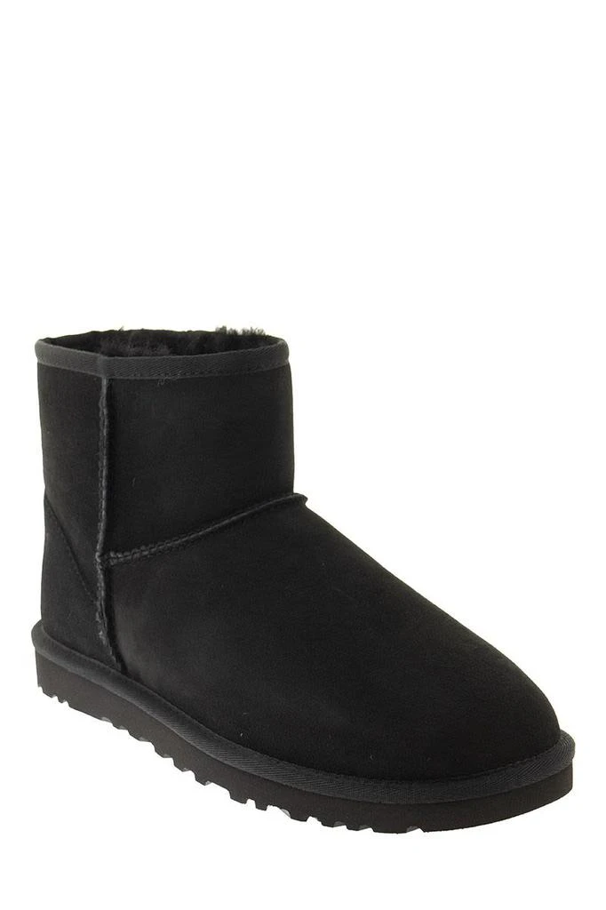 商品UGG|UGG MINI CLASSIC - Boots,价格¥1440,第2张图片详细描述