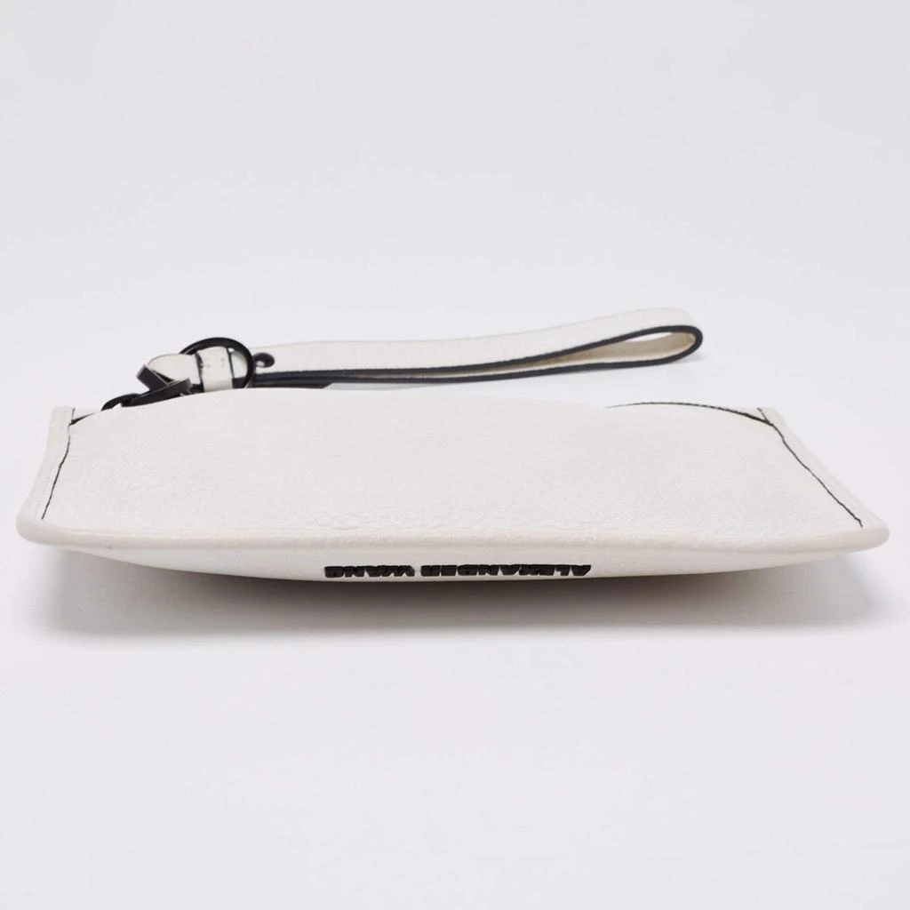 Alexander Wang White/Black Leather Slim Wristlet Clutch 商品