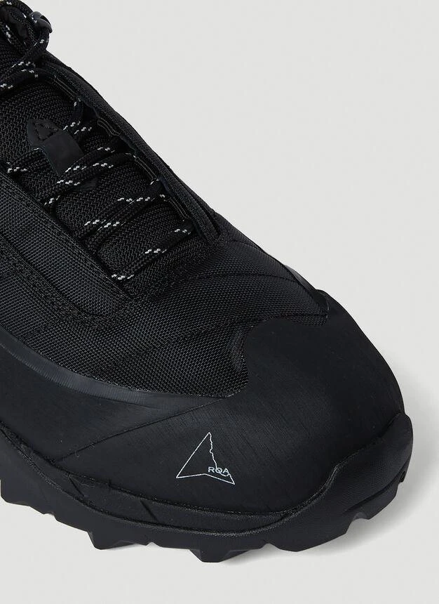 Katharina Lace Up Sneakers in Black 商品