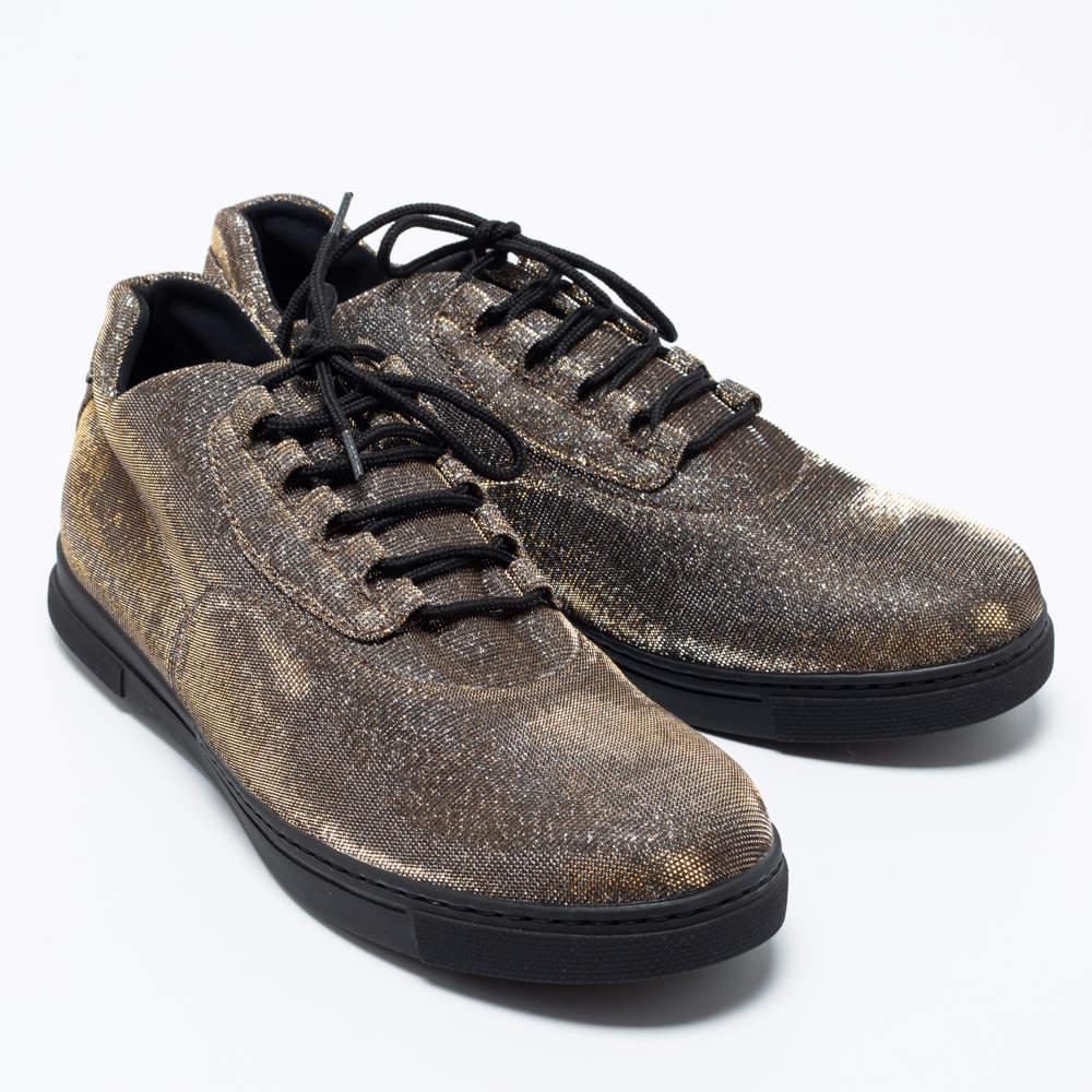 商品Stuart Weitzman|Stuart Weitzman Gold Lurex Fabric Lace-Up Sneakers Size 37,价格¥1294,第6张图片详细描述