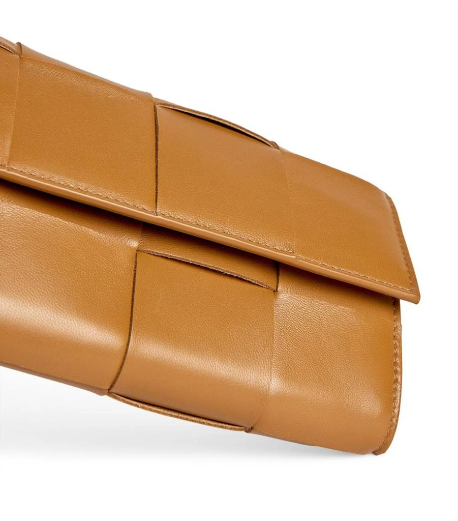 商品Bottega Veneta|Leather Intreccio Flap Wallet,价格¥6902,第4张图片详细描述