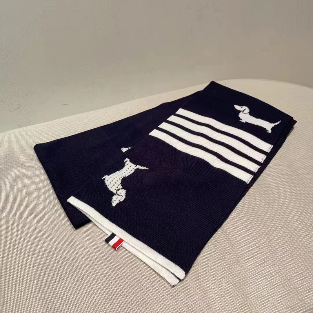 商品【商品预售7天】 Thom Browne|Thom Browne 男士围巾 MKS096AY1002415 深蓝色,价格¥2440,第6张图片详细描述