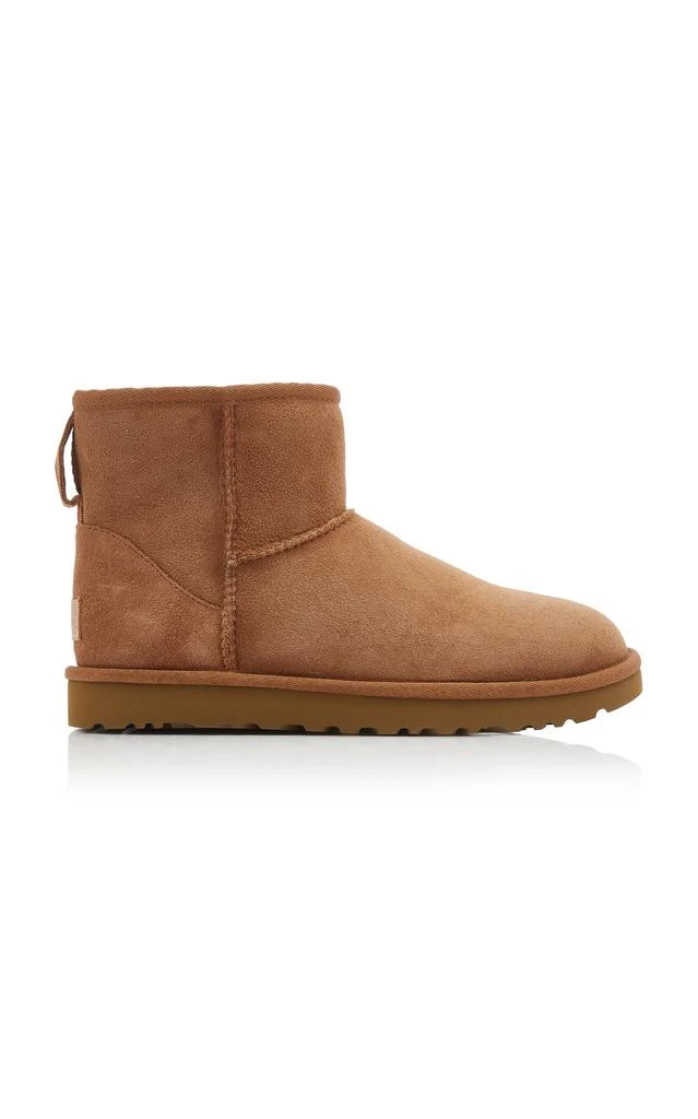 商品UGG|UGG - Classic Mini II Sheepskin Ankle Boots - Brown - US 6 - Moda Operandi,价格¥1273,第1张图片