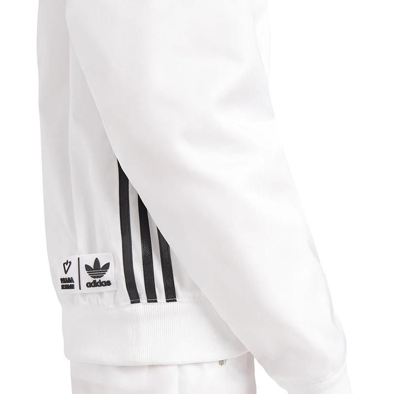 商品Prada|【预售3-7天】普拉达  ADIDAS联名系列 男女同款白色再生尼龙卫衣UJL206_1WQ8_F0AA1_S_212,价格¥9177,第6张图片详细描述