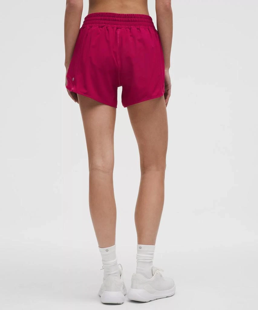 Hotty Hot High-Rise Lined Short 4" 商品