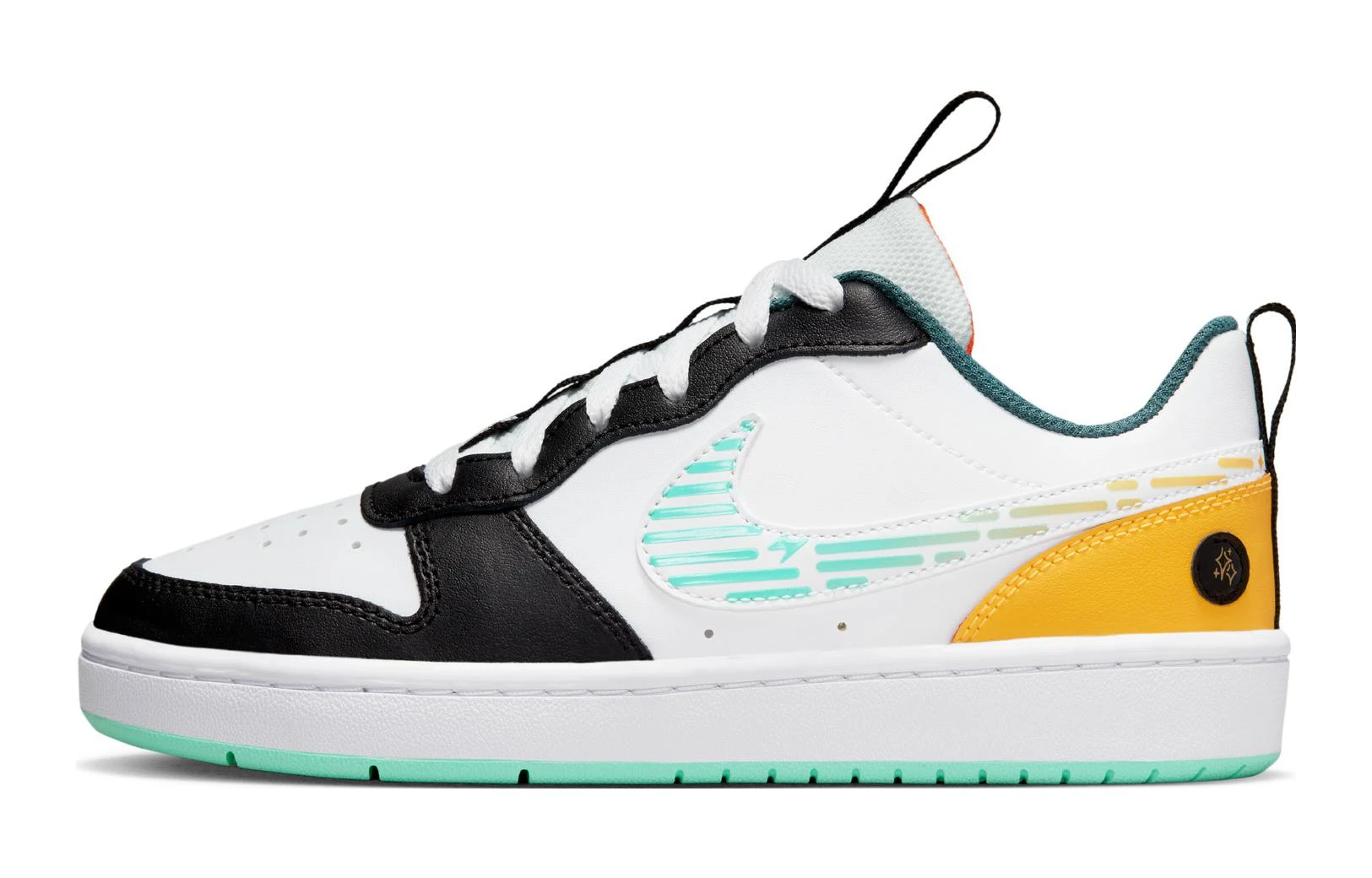 商品[国内直发] NIKE|Court Borough 2 SE 皮革 休闲 防滑耐磨轻便减震 低帮 儿童板鞋 白绿 男女同款,价格¥350,第1张图片