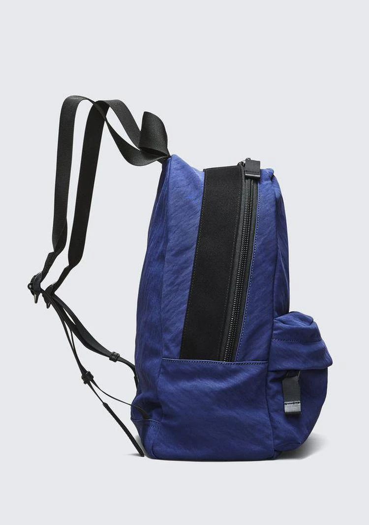 商品Alexander Wang|NAVY NYLON CLIVE BACKPACK,价格¥1930,第5张图片详细描述