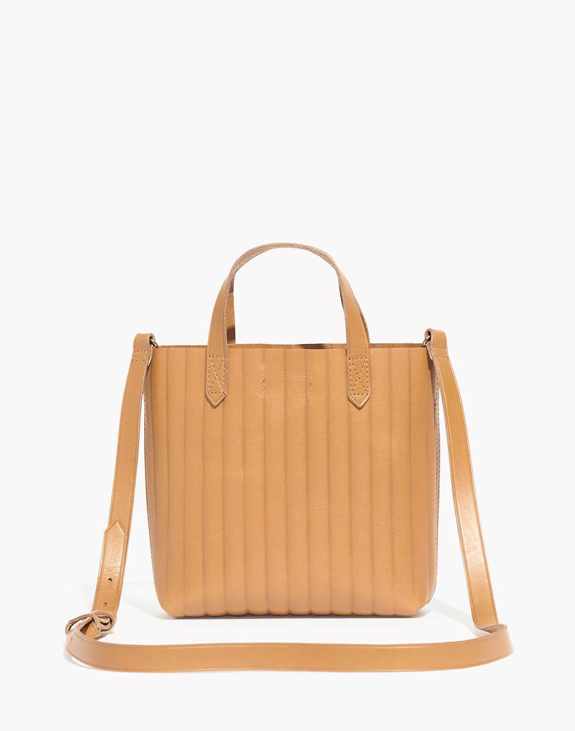 商品Madewell|The Mini Transport Crossbody: Bubble Pleat Edition,价格¥863,第3张图片详细描述