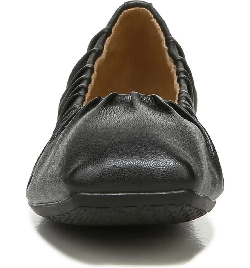 Aubrie Faux Leather Ballet Flat 商品