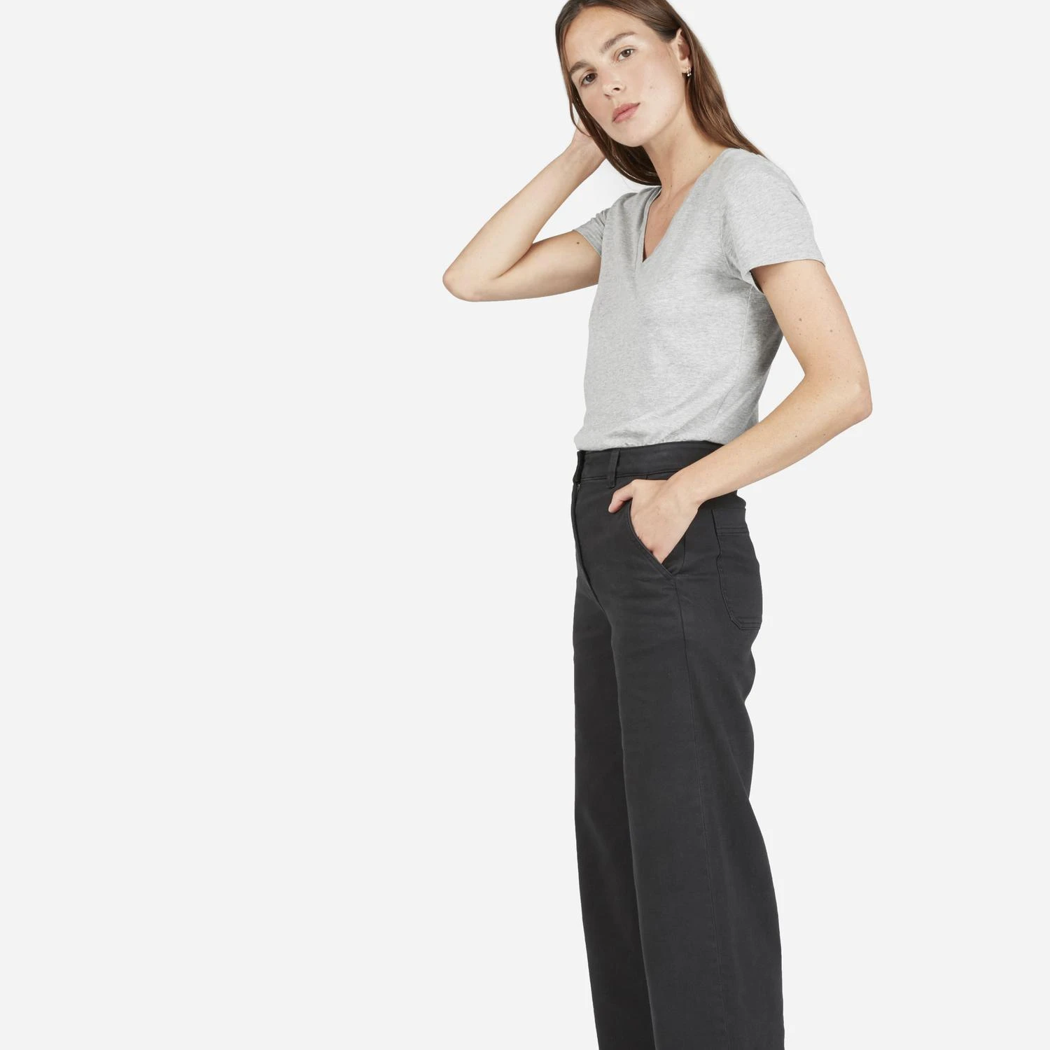 商品Everlane|V领棉制T恤,价格¥133-¥148,第1张图片