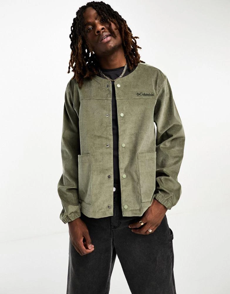 商品Columbia|Columbia Spencer Butte cord shirt jacket in khaki exclusive to ASOS,价格¥210,第2张图片详细描述