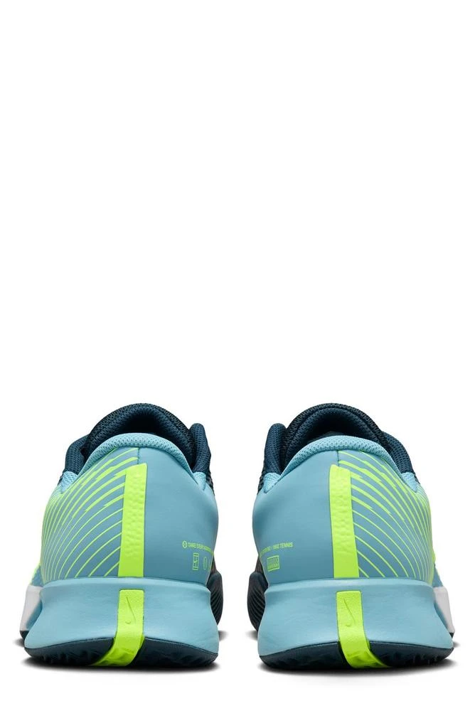 商品NIKE|Zoom Vapor Pro 2 Hard Court Tennis Shoe,价格¥617,第2张图片详细描述